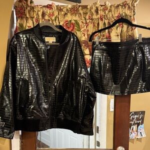 Black Croc-Embossed Jacket and Skirt Set jacket medium skirt 6